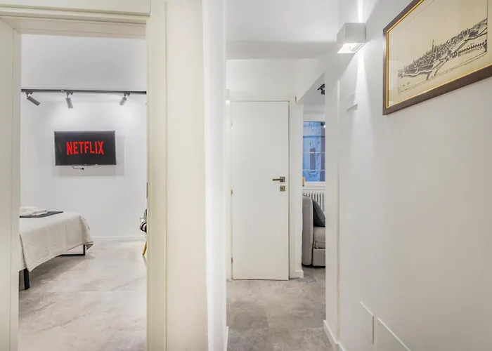 Golden's Nel Cuore Di Modena